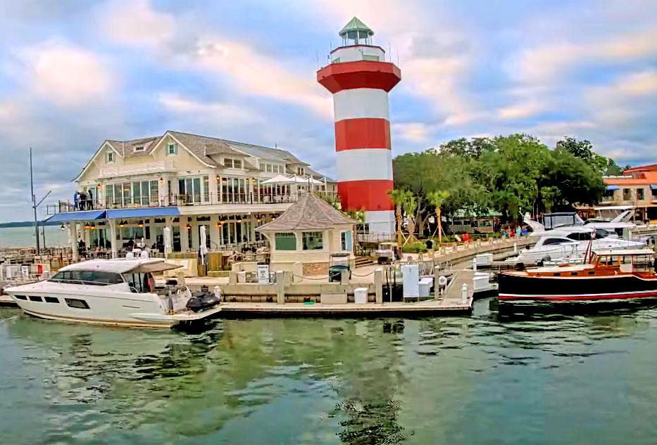 quarterdeck restaurant in south carolina                             
