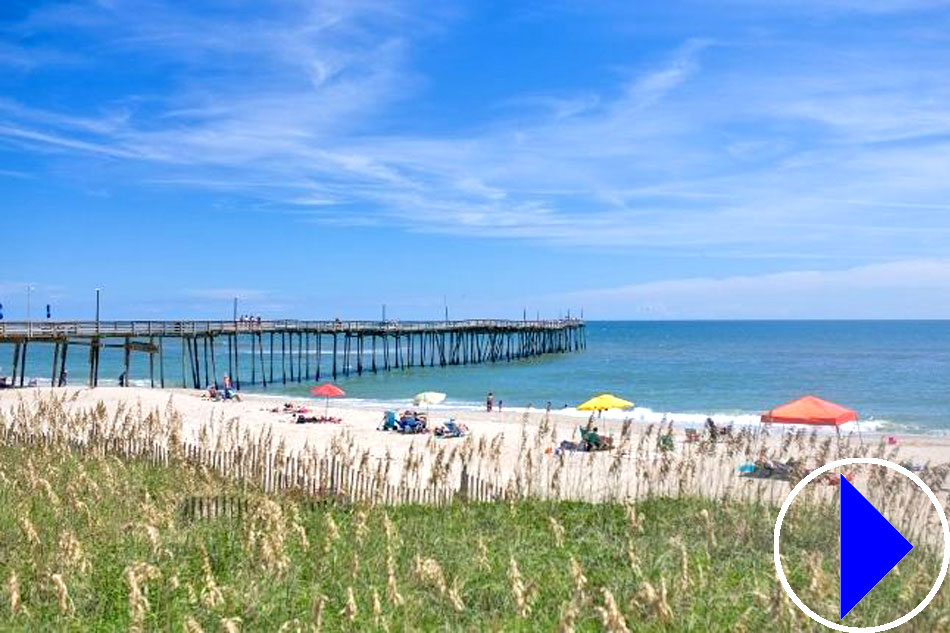 avon beach and pier