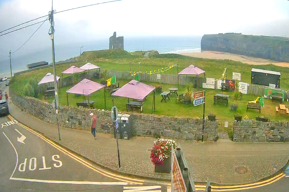 ballybunion beach and castle in county kerry