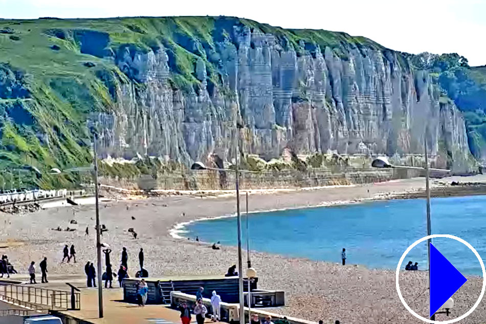 beach at fecamp