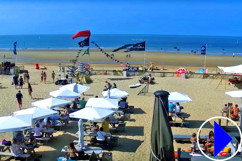 beach at knokke heist