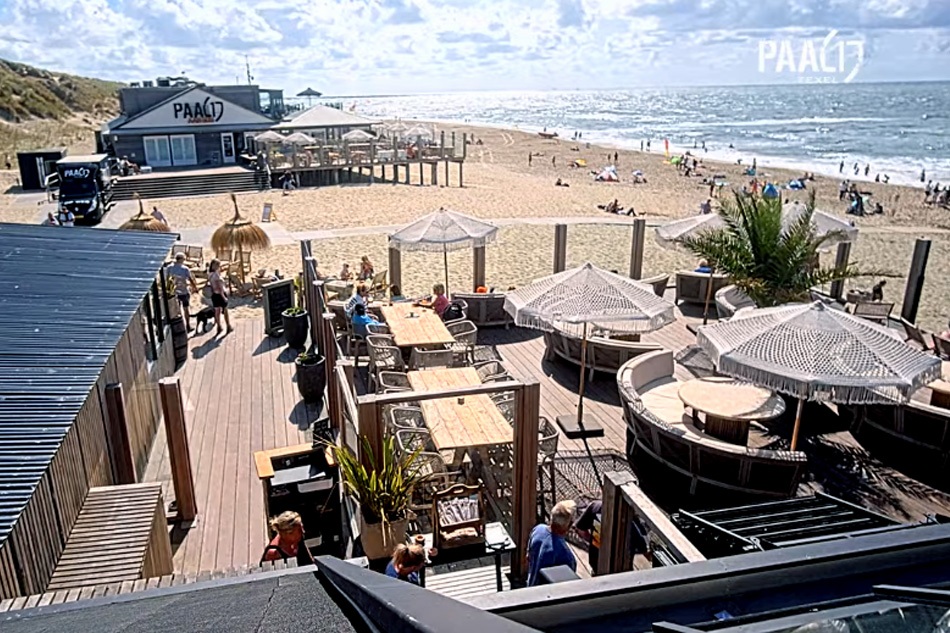 bech club 17 on the island of texel                          
