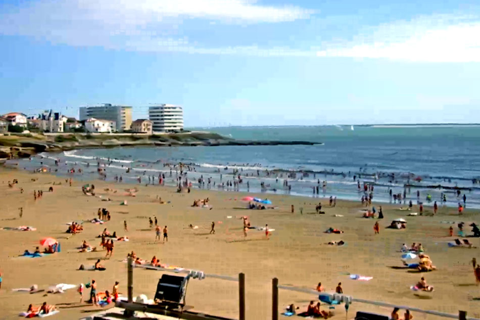 beach at royan