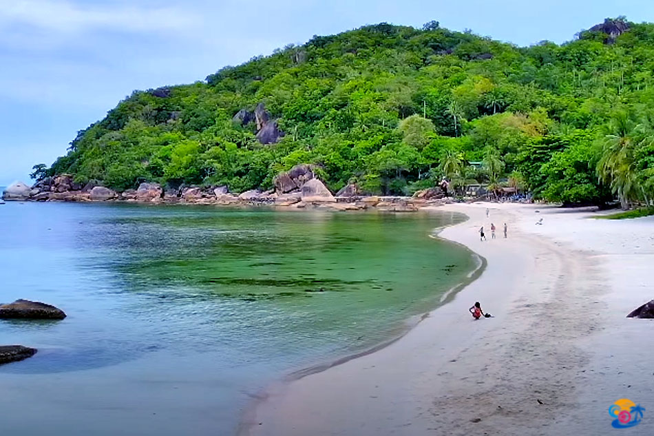 crystal bay beach on koh samui