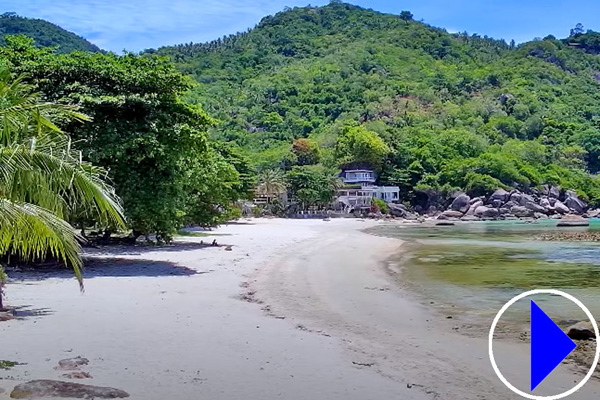 crystal bay beach on koh samui