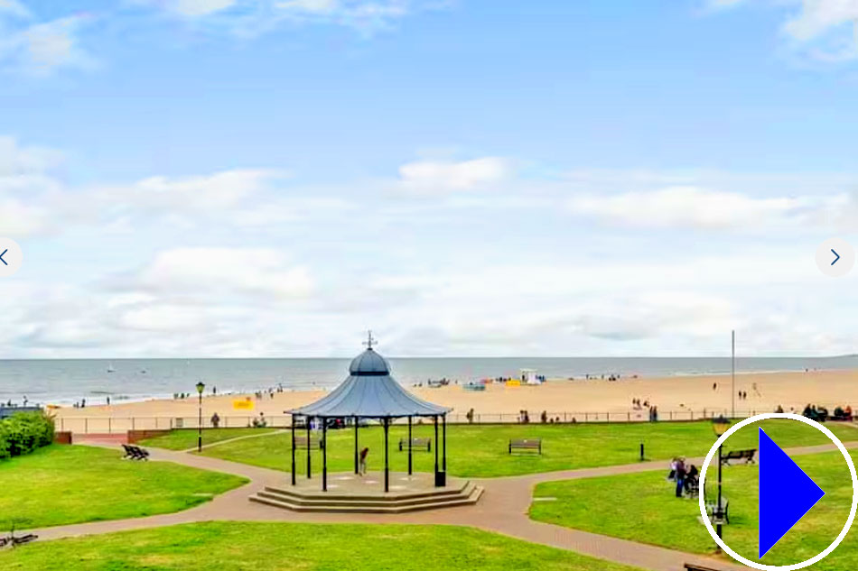 gorleston on sea beach