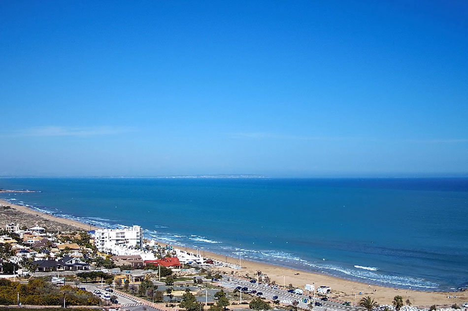 playa de la mata in Torrevieja