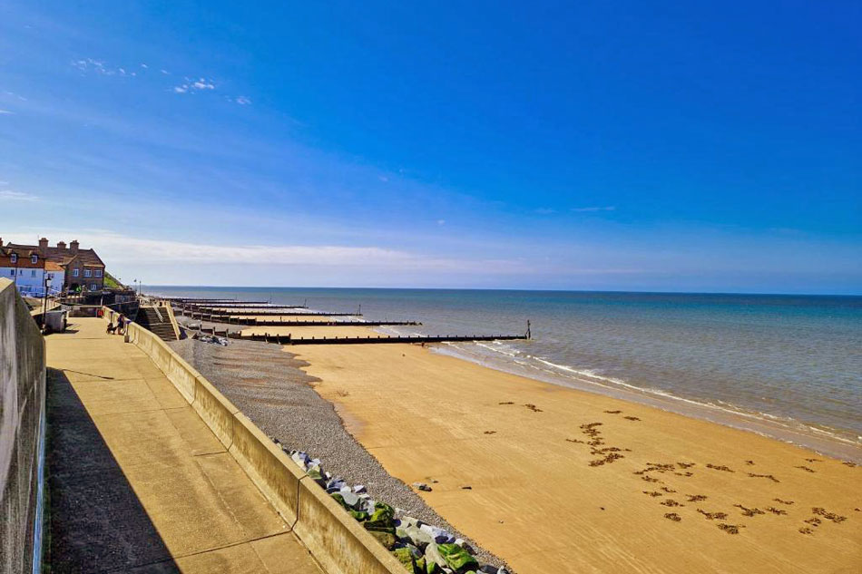 sheringham beach                           
                           
