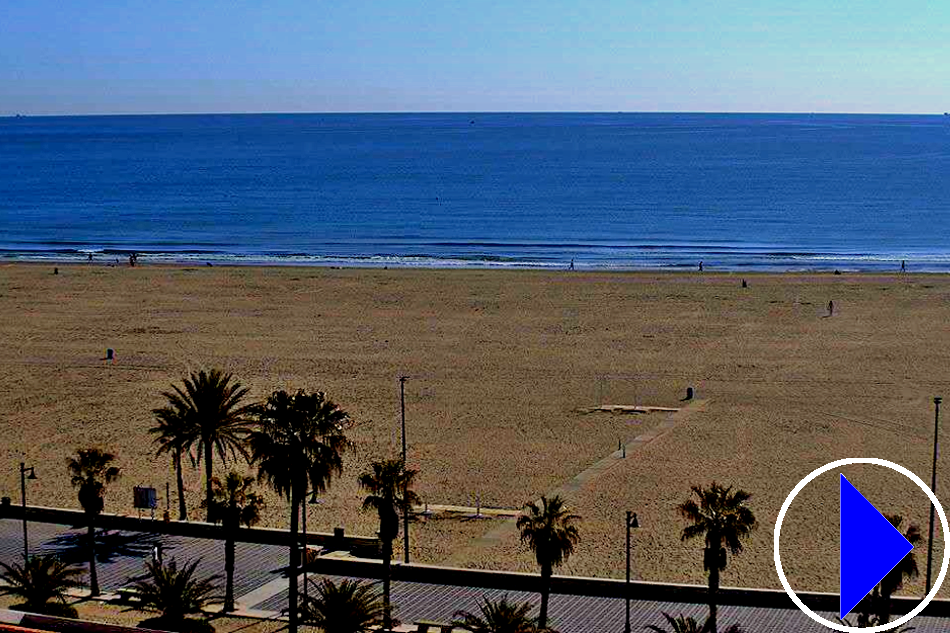 las arenas beach in valencia