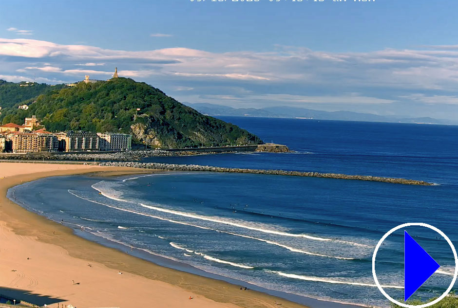 zurriola beach in santander