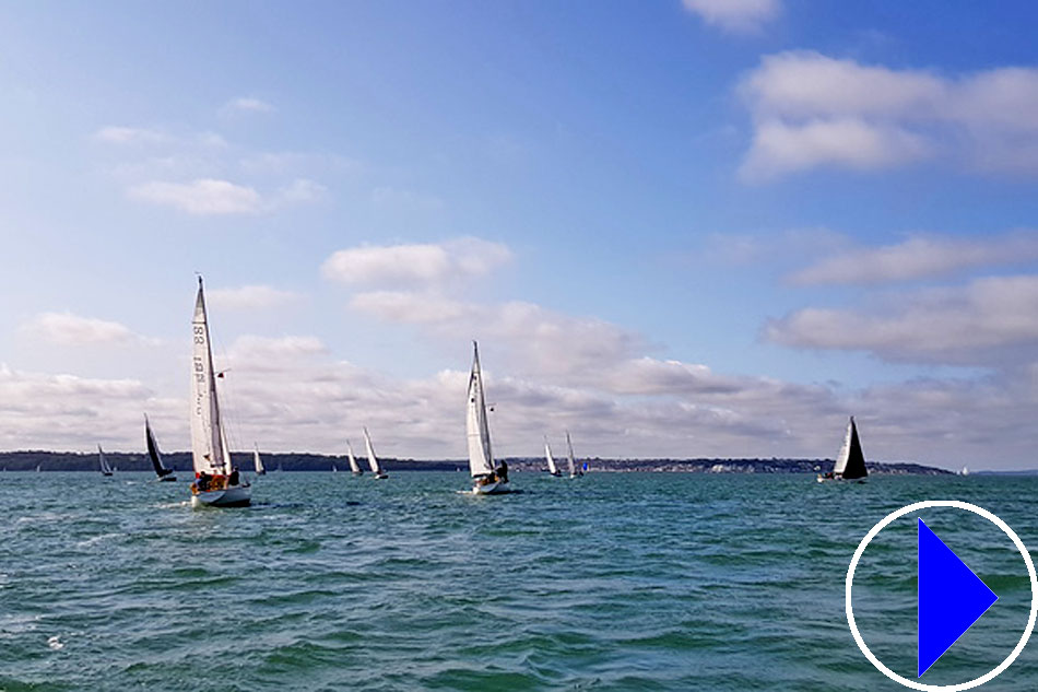 yachts near cowes