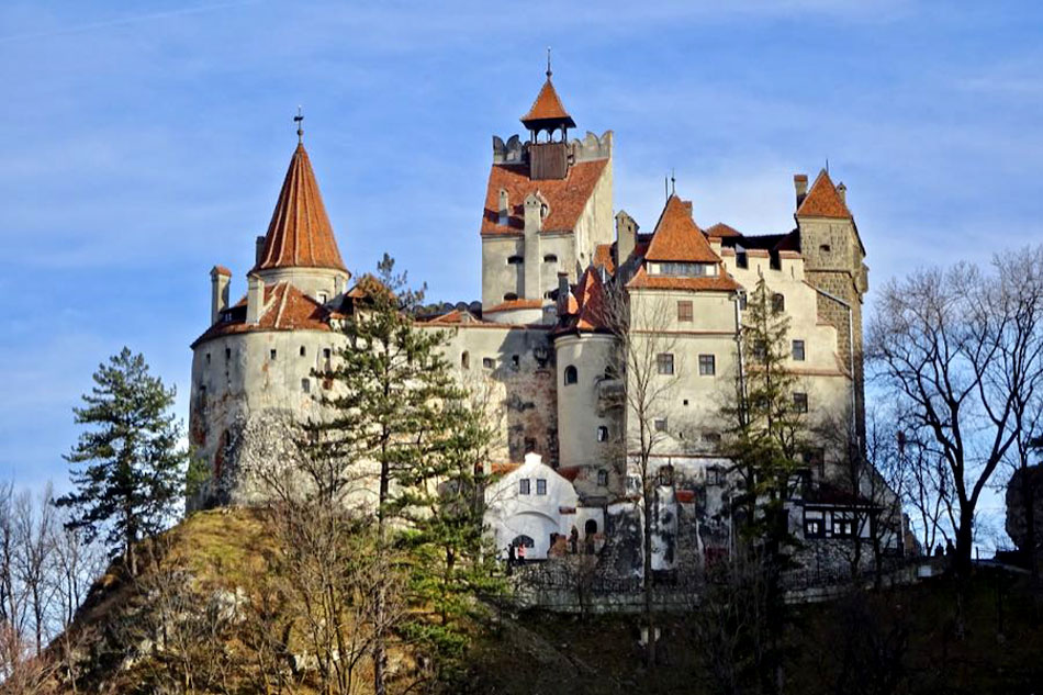Draculas Castle                            
