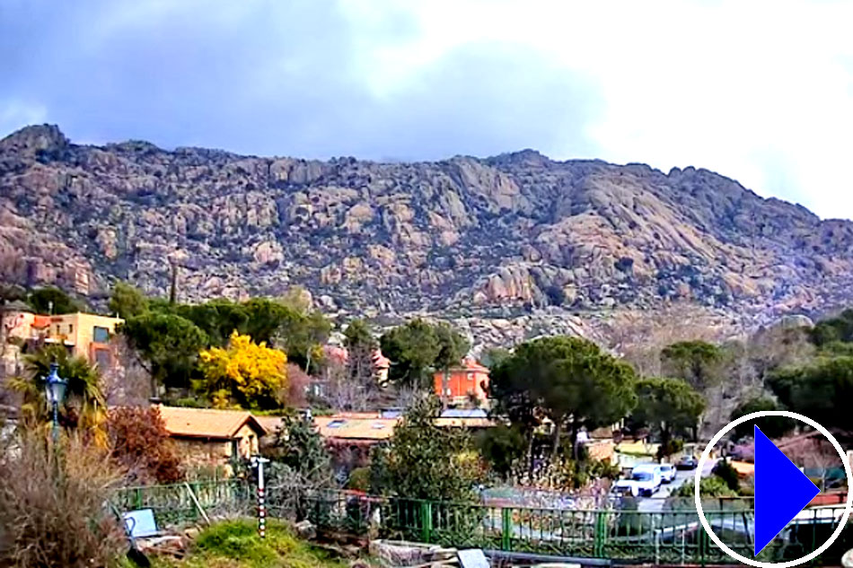 view of la pedriza escalada