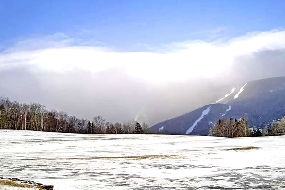 mountain scenery at sugarbush resort 