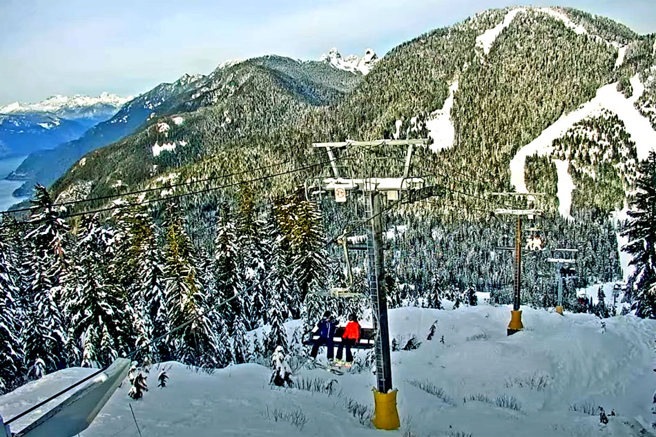 eagle chairlift at cypress mountain