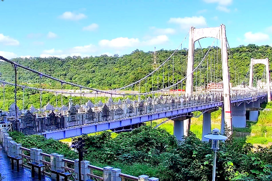 daxi bridge in taiwan                            
