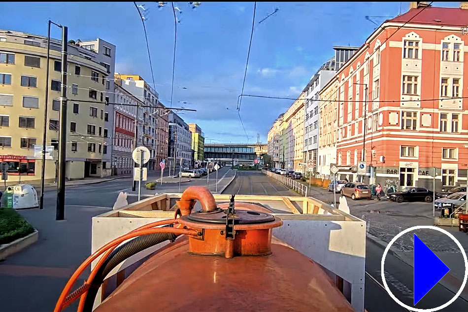 lubricating tram in prague