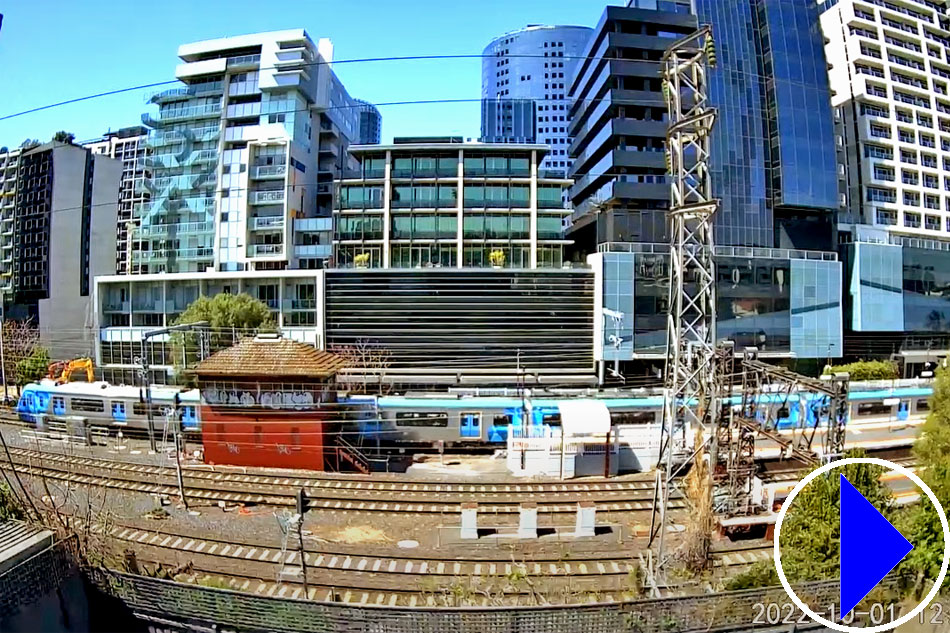 train line in south yarra station