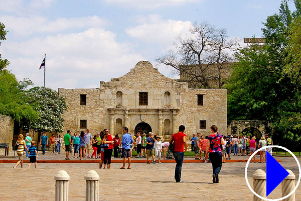 alamo plaza in san antonio